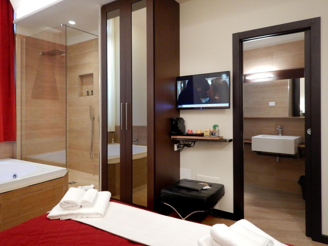 Arena Luxury Suite Verona Esterno foto